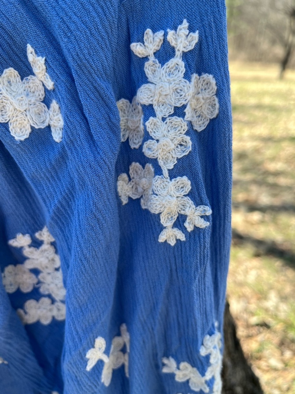 ⭐️Soft Surroundings Embroidered Peasant Blouse in size L - Picture 3 of 4